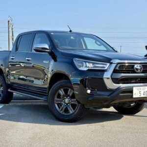 2023 Toyota Hilux black diesel used car Japan export