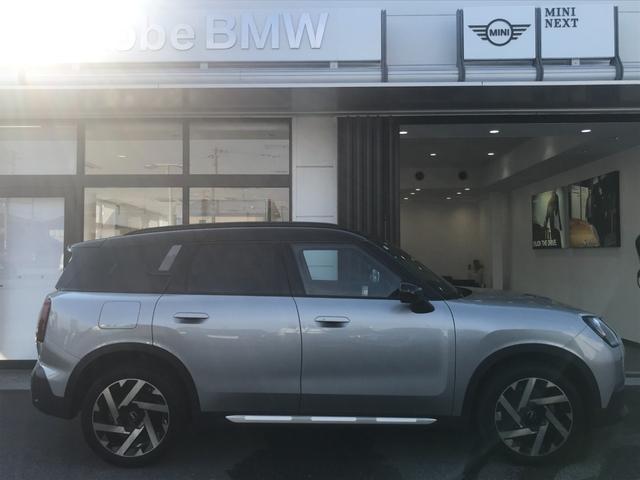 Ref:AUX-25123153 MINI MINI 2024 9 Ref:AUX-25123153 MINI MINI 2024 - Image 9