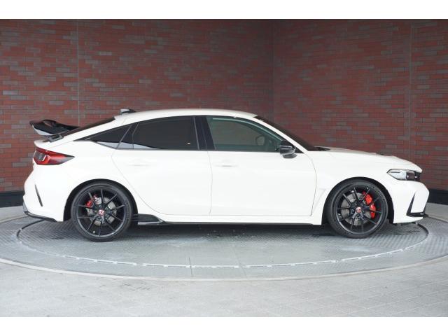 Ref:AUX-25123205 HONDA CIVIC 2025 4 Ref:AUX-25123205 HONDA CIVIC 2025 - Image 4