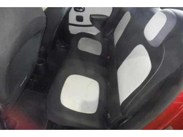Ref:AUX-25123222 RENAULT TWINGO 2021 4 Ref:AUX-25123222 RENAULT TWINGO 2021 - Image 4