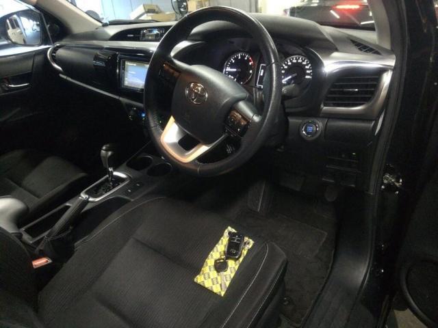 Ref:AUX-25123403 TOYOTA HILUX 2023 3 Ref:AUX-25123403 TOYOTA HILUX 2023 - Image 3