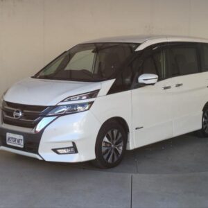 2017 Nissan Serena pearl hybrid used car Japan export