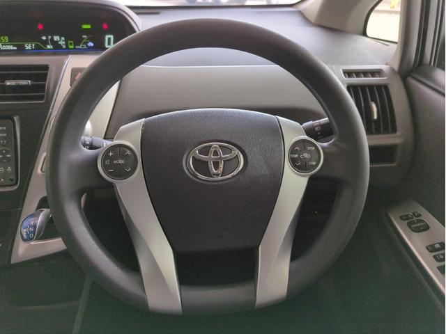 Ref:AUX-25133419 TOYOTA PRIUS ALPHA 2012 18 Ref:AUX-25133419 TOYOTA PRIUS ALPHA 2012 - Image 18