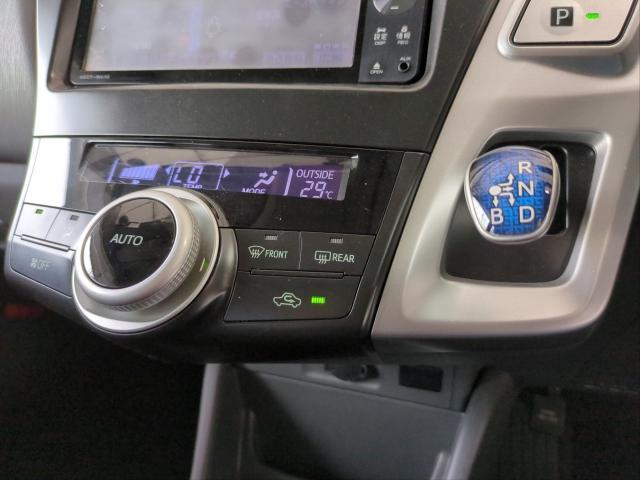 Ref:AUX-25133419 TOYOTA PRIUS ALPHA 2012 20 Ref:AUX-25133419 TOYOTA PRIUS ALPHA 2012 - Image 20