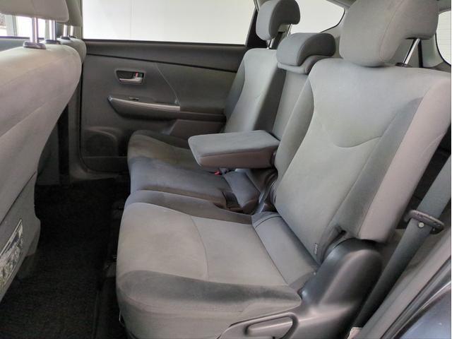 Ref:AUX-25133419 TOYOTA PRIUS ALPHA 2012 7 Ref:AUX-25133419 TOYOTA PRIUS ALPHA 2012 - Image 7