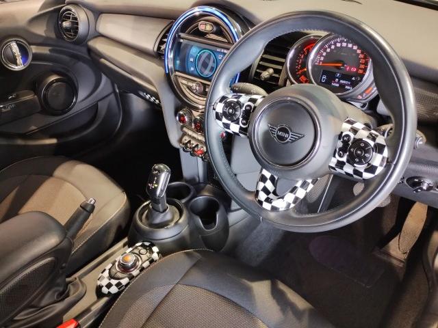 Ref:AUX-25137098 MINI MINI 2020 15 Ref:AUX-25137098 MINI MINI 2020 - Image 15