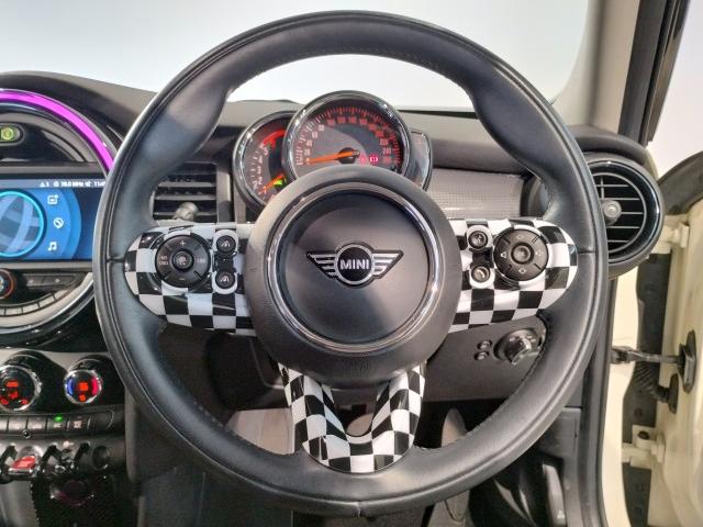 Ref:AUX-25137098 MINI MINI 2020 16 Ref:AUX-25137098 MINI MINI 2020 - Image 16