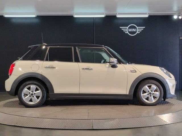 Ref:AUX-25137098 MINI MINI 2020 8 Ref:AUX-25137098 MINI MINI 2020 - Image 8