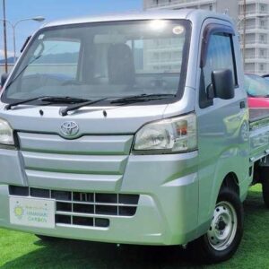 2018 Toyota Pixis Truck silver gasoline used car Japan export