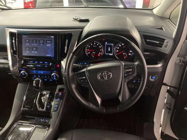 Ref:AUX-25138161 TOYOTA ALPHARD 2022 3 Ref:AUX-25138161 TOYOTA ALPHARD 2022 - Image 3