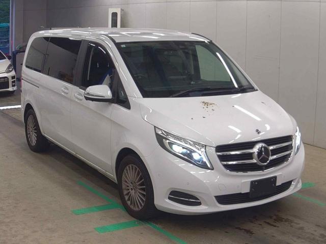 Ref:AUX-25138587 MERCEDES BENZ V-CLASS 2019 1 2019 Mercedes Benz V-Class white diesel used car Japan export