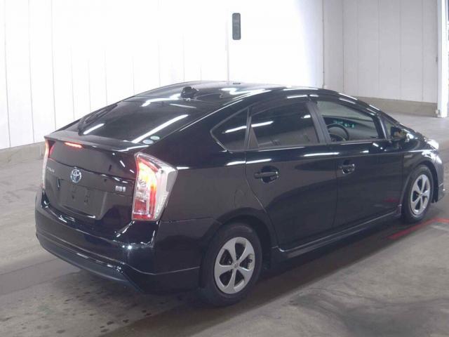 Ref:AUX-25138607 TOYOTA PRIUS 2015 5 Ref:AUX-25138607 TOYOTA PRIUS 2015 - Image 5
