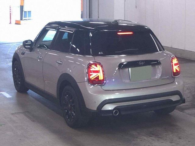 Ref:AUX-25138656 MINI MINI 2022 2 Ref:AUX-25138656 MINI MINI 2022 - Image 2