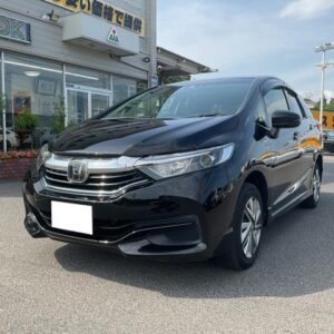 2018 Honda Shuttle black hybrid used car Japan export