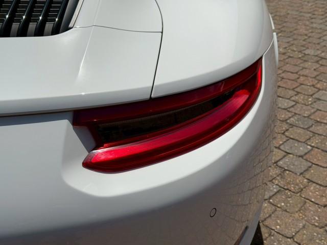 Ref:AUX-25138804 PORSCHE 911 2017 13 Ref:AUX-25138804 PORSCHE 911 2017 - Image 13