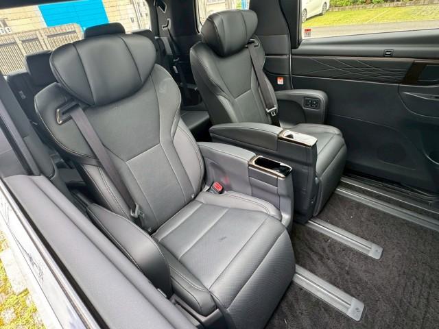 Ref:AUX-25139019 TOYOTA ALPHARD 2025 7 Ref:AUX-25139019 TOYOTA ALPHARD 2025 - Image 7