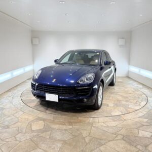 2016 Porsche Macan blue gasoline used car Japan export