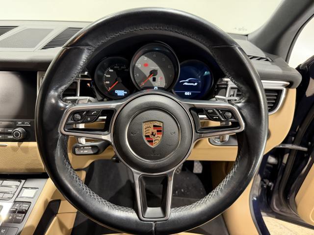 Ref:AUX-25143208 PORSCHE MACAN 2016 7 Ref:AUX-25143208 PORSCHE MACAN 2016 - Image 7