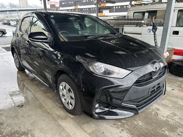 Ref:AUX-25143295 TOYOTA YARIS 2023 1 2023 Toyota Yaris black gasoline used car Japan export