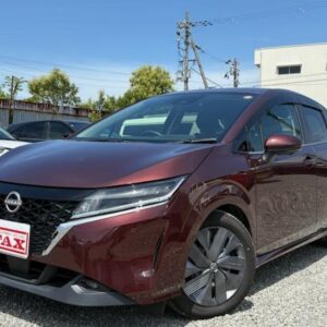 2021 Nissan Note wine hybrid used car Japan export