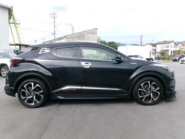 Ref:AUX-25143457 TOYOTA C-HR 2017 4 Ref:AUX-25143457 TOYOTA C-HR 2017 - Image 4