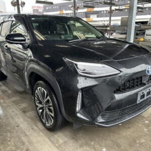 2021 Toyota Yaris Cross black hybrid used car Japan export