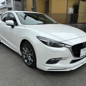2018 Mazda Axela Sport pearl diesel used car Japan export