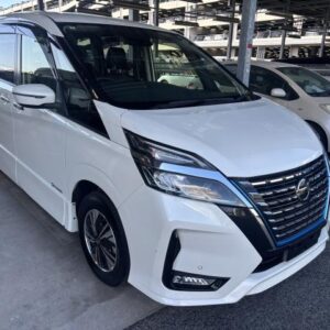 2022 Nissan Serena pearl hybrid used car Japan export