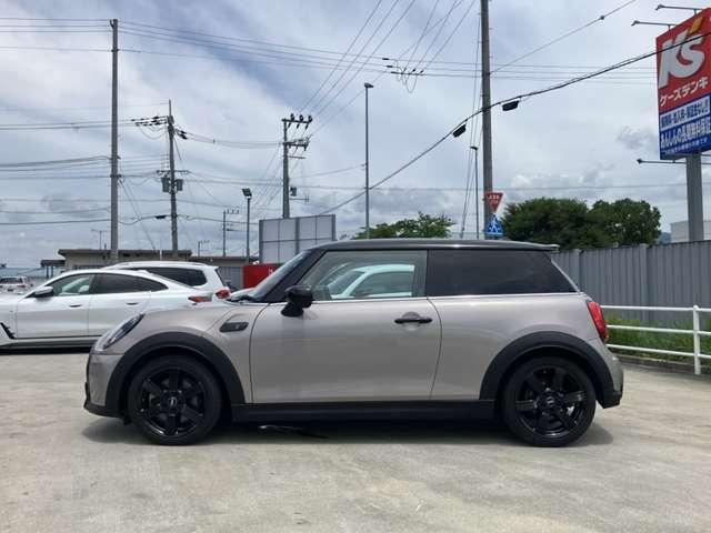 Ref:AUX-25146571 MINI MINI 2023 4 Ref:AUX-25146571 MINI MINI 2023 - Image 4