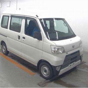 2018 Daihatsu Hijet Cargo white gasoline used car Japan export