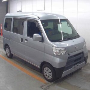 2019 Daihatsu Hijet Cargo silver gasoline used car Japan export