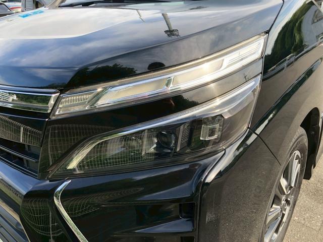 Ref:AUX-25157792 TOYOTA VOXY 2018 20 Ref:AUX-25157792 TOYOTA VOXY 2018 - Image 20