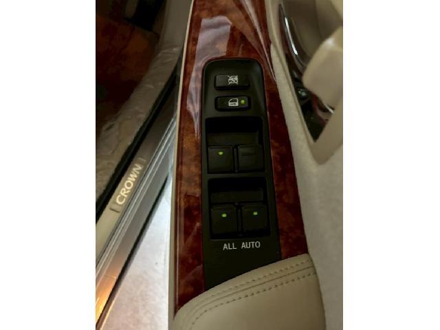 Ref:AUX-25158712 TOYOTA CROWN 2006 14 Ref:AUX-25158712 TOYOTA CROWN 2006 - Image 14