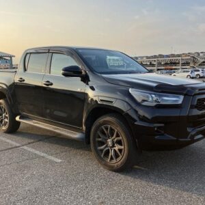 2023 Toyota Hilux black diesel used car Japan export