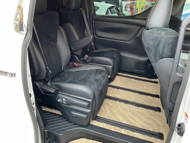 Ref:AUX-25158967 TOYOTA ALPHARD HYBRID 2022 19 Ref:AUX-25158967 TOYOTA ALPHARD HYBRID 2022 - Image 19