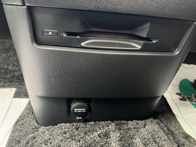 Ref:AUX-25160356 NISSAN ELGRAND 2016 10 Ref:AUX-25160356 NISSAN ELGRAND 2016 - Image 10