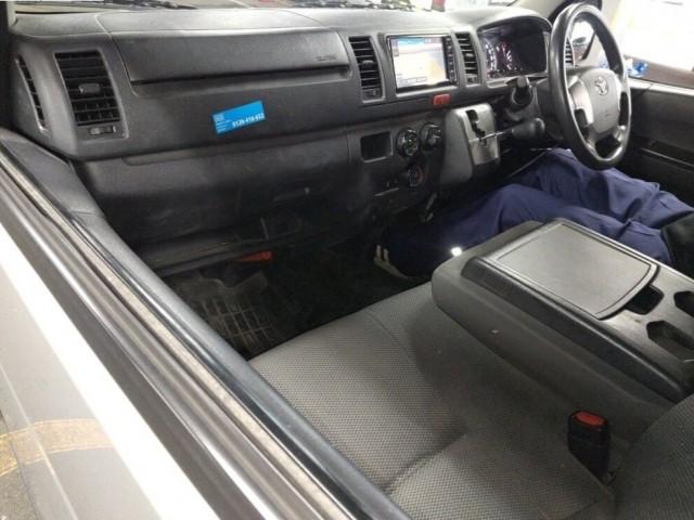 Ref:AUX-25163216 TOYOTA HIACE VAN 2019 4 Ref:AUX-25163216 TOYOTA HIACE VAN 2019 - Image 4