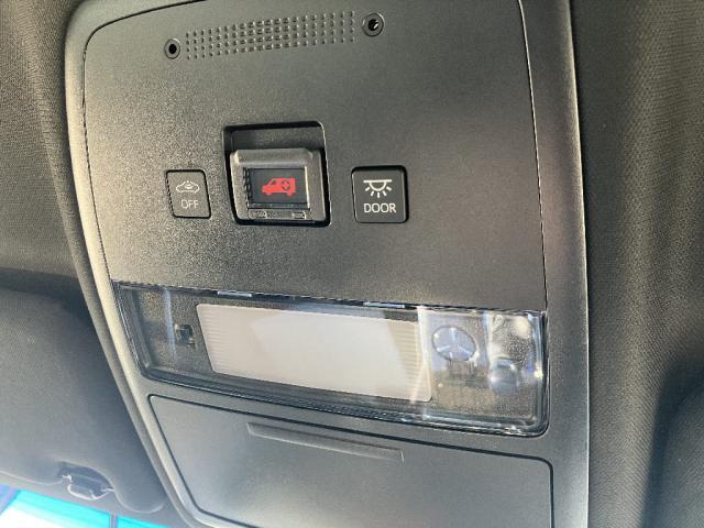 Ref:AUX-25163238 TOYOTA CROWN HYBRID 2020 15 Ref:AUX-25163238 TOYOTA CROWN HYBRID 2020 - Image 15