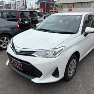 2021 Toyota Corolla Axio pearl gasoline used car Japan export