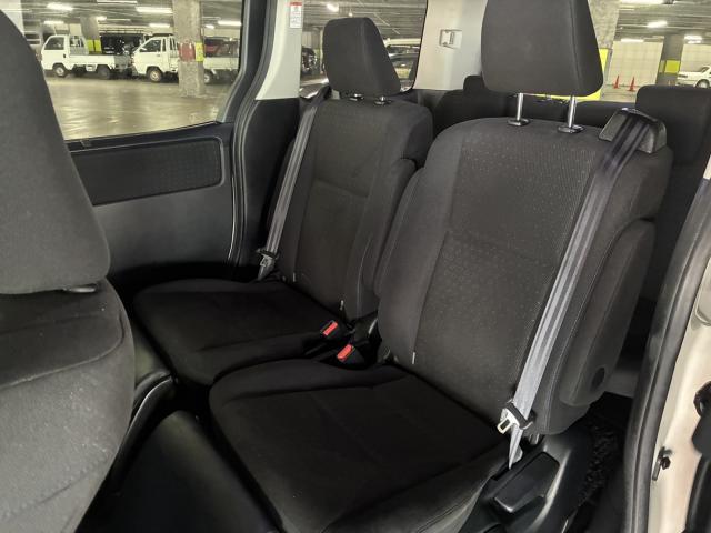 Ref:AUX-25163321 TOYOTA VOXY 2016 12 Ref:AUX-25163321 TOYOTA VOXY 2016 - Image 12