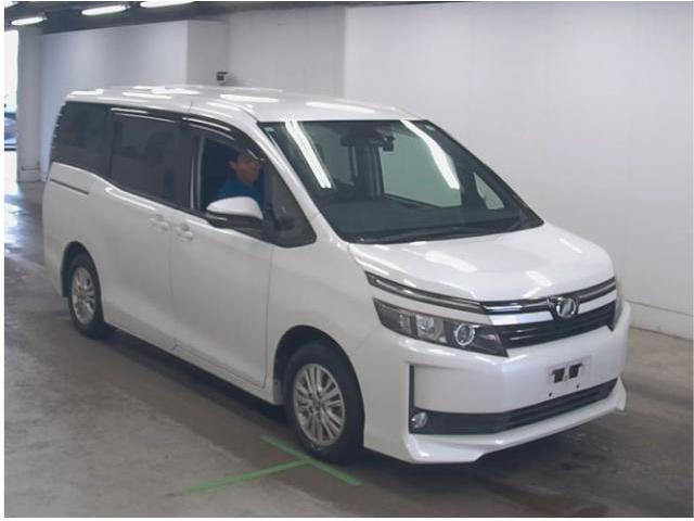 Ref:AUX-25163321 TOYOTA VOXY 2016 1 2016 Toyota Voxy pearl gasoline used car Japan export