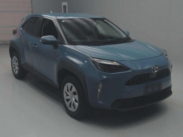Ref:AUX-25163517 TOYOTA YARIS CROSS 2023 1 2023 Toyota Yaris Cross blue gasoline used car Japan export