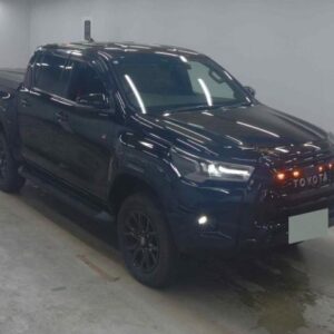 2024 Toyota Hilux black diesel used car Japan export