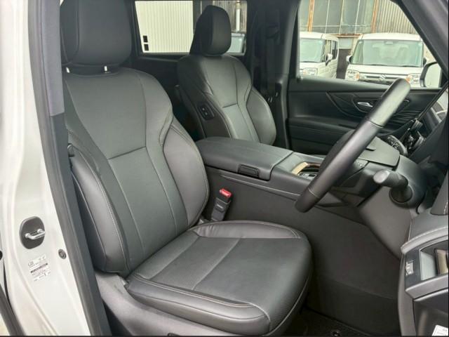 Ref:AUX-25163663 TOYOTA ALPHARD 2025 6 Ref:AUX-25163663 TOYOTA ALPHARD 2025 - Image 6