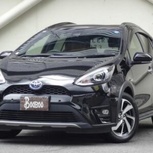 2020 Toyota Aqua black hybrid used car Japan export