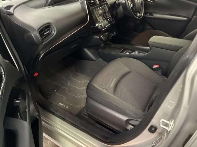 Ref:AUX-25163718 TOYOTA PRIUS 2019 6 Ref:AUX-25163718 TOYOTA PRIUS 2019 - Image 6
