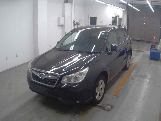 Ref:AUX-25173163 SUBARU FORESTER 2013 1 2013 Subaru Forester black gasoline used car Japan export