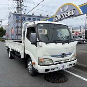 2012 Hino Dutro white diesel used car Japan export