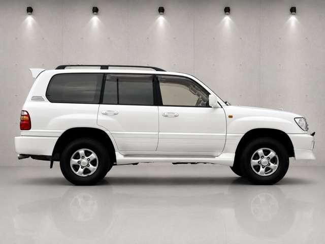 Ref:AUX-25177944 TOYOTA LAND CRUISER 100 2000 2 Ref:AUX-25177944 TOYOTA LAND CRUISER 100 2000 - Image 2