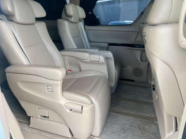 Ref:AUX-25177962 TOYOTA VELLFIRE HYBRID 2013 8 Ref:AUX-25177962 TOYOTA VELLFIRE HYBRID 2013 - Image 8